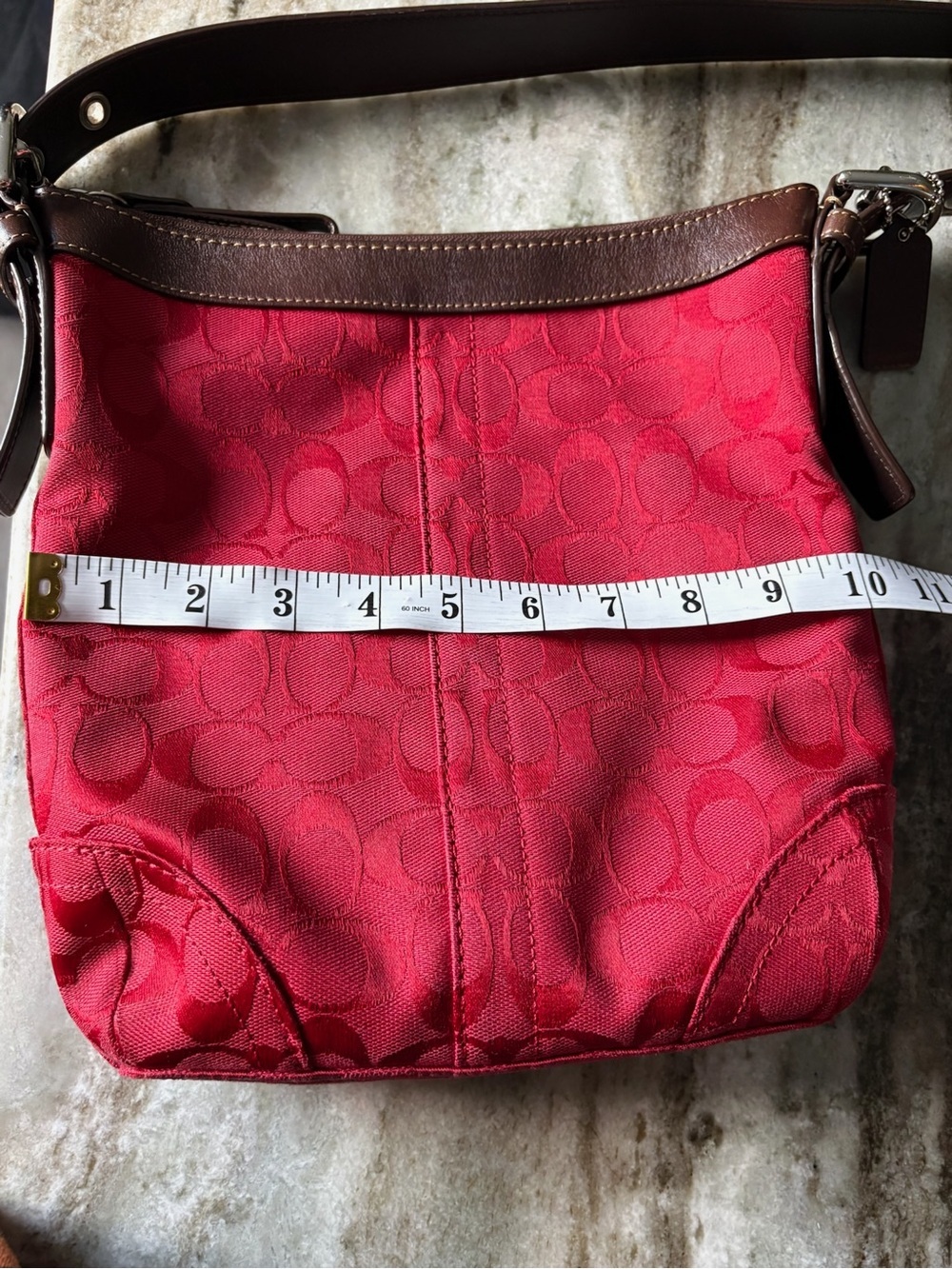 Vintage Coach Legacy Slim Duffle (Style F12882) in Red Signature C Jacquard - Picture 4 of 7